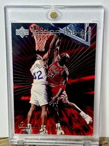 Michael Jordan Card 🔥 90’s INSERT RAINBOW HOLO FOIL SSP RARE BULLS JERSEY #23 - Picture 1 of 12
