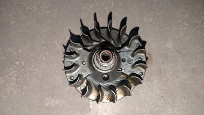 Redmax Trimmer BCZ260TS Flywheel Assembly Part 578967801 - Image 1 of 2