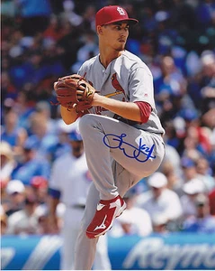 LUKE WEAVER ST. LOUIS CARDINALS ACTION SIGNED 8x10 - Picture 1 of 1