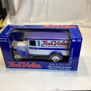 1927 RC2  GRAHAM BROTHERS DELIVERY TRUCK BANK TRUE VALUE 1/25 DIE-CAST N0.22 - Picture 1 of 5