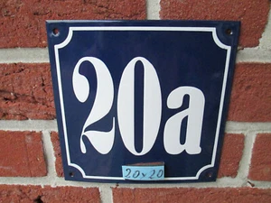 Hausnummer Emaille Nr 20a weisse Zahl auf blauem Hintergrund Mega 20 cm x 20 cm  - Picture 1 of 12