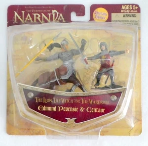 Chronicles of NARNIA The Lion Witch & Wardrobe EDMUND PEVENSIE & CENTAUR NEW - Picture 1 of 4