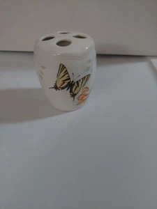Lenox Porcelain Butterfly Meadow 4 Slot Toothbrush Holder - Picture 1 of 6