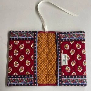 Vera Bradley RED LEAF VINTAGE Quilted Book Bible Cover Small 7”x 5” Rare Pattern - Picture 1 of 4