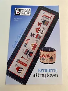 Heart In Hand Patriotic Tiny Town By Cecilia Turner. New - Picture 1 of 2