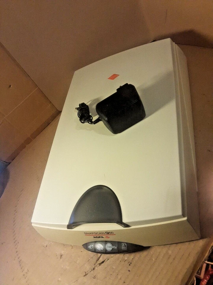 Agfa Snapscan E50 flatbed A4 scanner USB A4 paper, for MAC/PC + PSU - Image 1 of 4