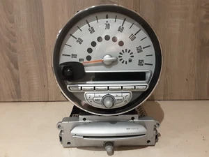 MINI COOPER ONE R55 R56 2009 BOOST CD PLAYER WITH SPEEDO CLOCK CLUSTER - Picture 1 of 2