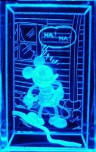 Mickey Mouse Small 3D Laser Crystal + Rotary Light Base - Picture 1 of 3