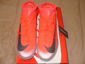 Nike Mercurial SuperflyX 6 Academy CR7 IC taglia 10,5Med rosso/argento AJ3567-600 nuove con etichette - Foto 1 di 12