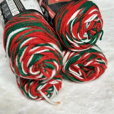 Red Heart Super Saver Yarn MISTLETOE 0979 Acrylic 5 oz Skeins LOT OF 4 Diff Dye - Image 1 of 4