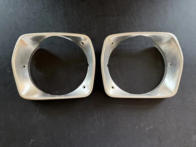 1973 1974 Plymouth Duster biseles de faros OEM Scamp Valiant Head Light Grill Foto 1 de 4