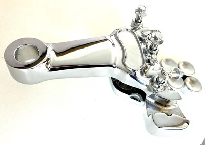 PINZA DE FRENO TRASERA HARLEY Road King, Touring EFI FLHTCUI cromada 2000-08 venta Foto 1 de 4