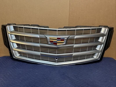 Cadillac Escalade 2015 16 17 2018 2019 2020 parrilla parrilla con cámara y emblema OEM Foto 1 de 4