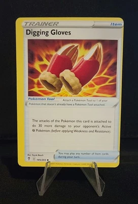 Pokémon: Evolving Skies - Digging Gloves 145/203 - Miscut Error Card - Image 1 of 2