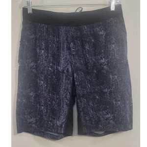Lululemon Shorts Mens Large Athletic Casual Sporty Streetwear Gym Shorts - Picture 1 of 9