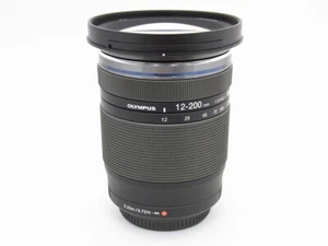 Near Mint Olympus M.Zuiko Digital ED 12-200mm F/3.5-6.3 Wide Angle Lens #O0013 - Picture 1 of 3