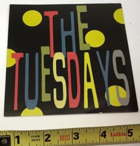 Pegatina promocional The Tuesdays (1998) recuerdos musicales, banda noruega de chicas - Imagen 1 de 3