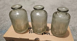 3er Set Freddie's Blumen grüne Glasknospenvasen 10 cm hoch NEU - Bild 1 von 5