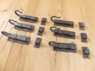 6 IRON FLAT SLIDING LOCK CABINET DOOR CUPBOARD SLIDE LATCH BARN *SOME RUST READ* - Image 1 of 4