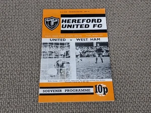 Hereford United vs West Ham 1971-72 FA Cup Spieltag Programm - Bild 1 von 4