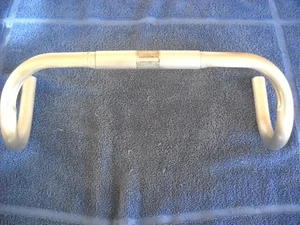 **VINTAGE CHAMPION 41cm ALL ALLOY ROAD BIKE DROP HANDLEBARS 25.4mm CLAMP 400gm** - Bild 1 von 6
