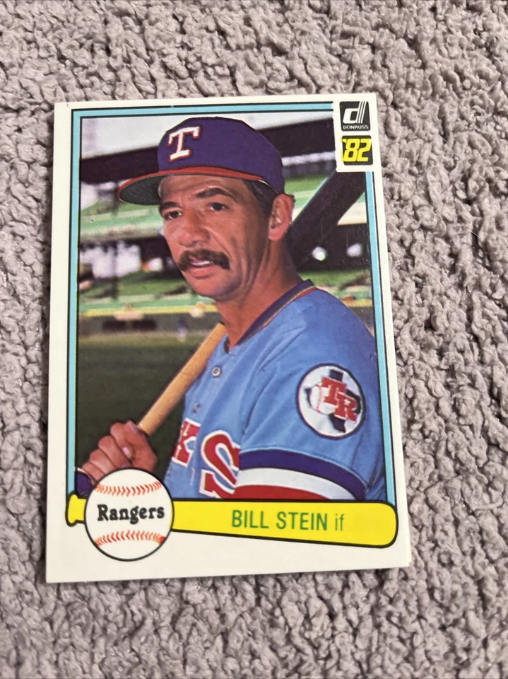 1982 Donruss Texas Rangers Baseball Card #37 Bill Stein - Image 1 of 1