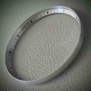 Anillo Capítulo SKX007 Angulado MIN / Cepillado + Negro - Anillo Capítulo SEIKO MOD SKX - Imagen 1 de 2