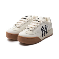 MLB Chunky Wide  New York Yankees Cream Shoe Fashion Sneakers 3ASXCCW3N-50CRS