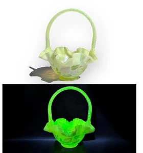 Rare Fenton Topaz Opalescent Vaseline uranium glass Basket hand painted - Picture 1 of 9