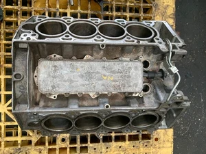 Engine Block Jaguar Land Rover XF XJ 5.0 V8 8W93-6015-BE - Picture 1 of 7