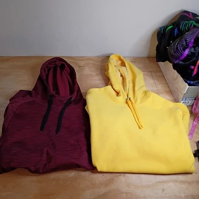 Lote de 2: Sudaderas con capucha TEK GEAR XL para hombre - Vellón ultrasuave amarillo y borgoña CÁLIDO Foto 1 de 4