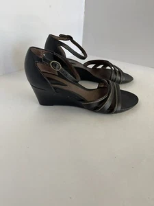 Sandalias de cuña artesanales Clarks con correa al tobillo para mujer zapatos de cuero negro talla 9 - Imagen 1 de 8