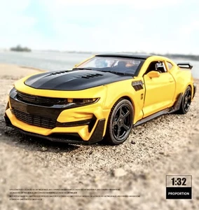 ✅Neu✅ 1:32 CHEVROLET CAMARO Spielzeugautomodell Sound Licht Handantrieb Ge. Schw - Foto 1 di 24