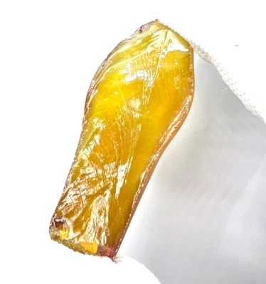 133.40CTS Yellow Sapphire Lab-created Corundum Rough | SADEM made in Switzerland - Image 1 of 4