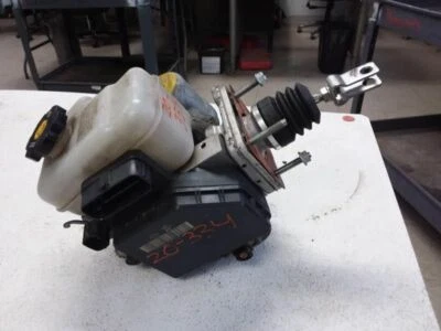 Bomba de freno antibloqueo Hummer H3 2006 2010 cilindro maestro conjunto de refuerzo OEM  Foto 1 de 4