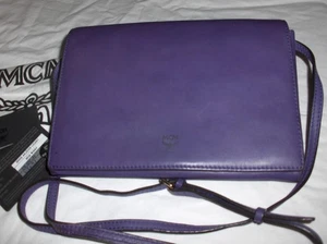 Original MCM lila Clutch Umhängetasche MCM Logo Papiere/Zertifikat Staubbeutel - Bild 1 von 20