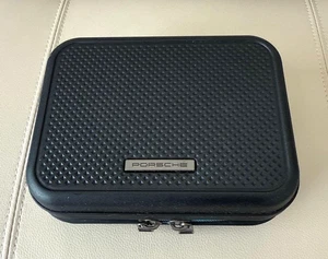 [Sin usar] Estuche multiusos Porsche negro - Imagen 1 de 5