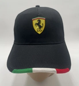 Nuovo Autentico Cappello Ferrari Scuderia Uomo Taglia Unica Nero Italia Bandiera Bill Racing - Foto 1 di 10