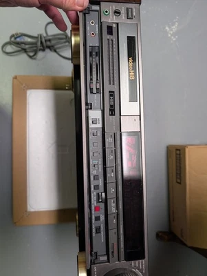 Sony EV-S900 8mm Hi8 Estéreo HiFi VCR Reproductor de Video Grabadora Cubierta Foto 1 de 4