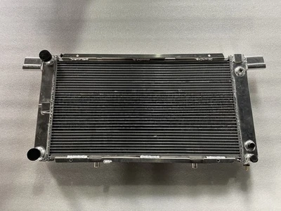 Fit Mercedes-Benz R129 300 SL / 300 SL-24 AT 1989 - 1993 aluminum radiator - Image 1 of 4