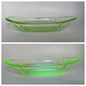 Vintage Uranium Green Glass Banana Split Dish Celery - Picture 1 of 16