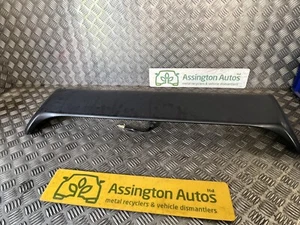 2005 Daihatsu Ferious Rear Boot Spoiler And Third Brake Light - Picture 1 of 3