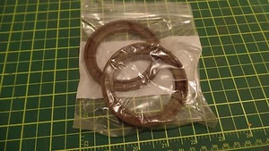 MORGEN PRODUCTS SHAFT SEAL KIT 550-204, 550204, 2 PIECES, NIB, N.O.S - Picture 1 of 5