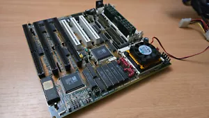 Lucky Star LS486E (graphical BIOS) + AMD Am5x86-P75 100MHz + 16MB RAM - Picture 1 of 19