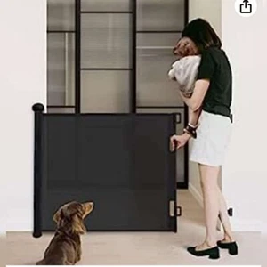 PETGOD Retractable Baby Gate Upgraded One-Way Lock Mesh Dog Gate 34"x55" Black - Picture 1 of 3