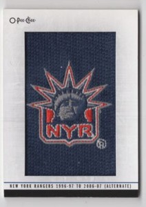 2013-14 O-Pee-Chee Team Logo Patches NEW YORK RANGERS #129