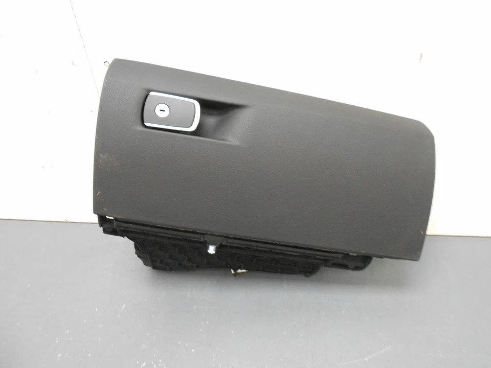 Guantera BMW M4 F82/F83 2015 14 15 16 17 18 19 #9342 H2 Foto 1 de 4