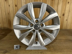 1x Llanta de aluminio original Salou VW Polo 2G AW 2G0601025 llanta 5,5Jx15 ET40 - Imagen 1 de 6
