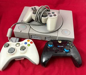 Lotto Playstation 1 controller NON TESTATO per ricambi Play Station Sony console - Imagen 1 de 7