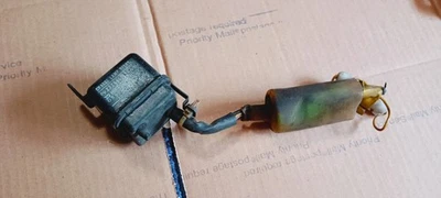 Toyota Celica GT 1978 relé de lámpara de carga 27790-38021 original limpio usado OEM Foto 1 de 4